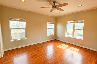 1021 Wakefield Drive, Houston, TX 77018 - Photo 8