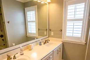 1021 Wakefield Dr, Houston, TX 77018 - Photo 24