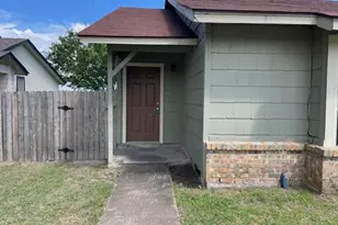 16037 Fitchburg Cir, Pflugerville, TX 78660 - Photo 2