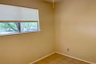16037 Fitchburg Cir, Pflugerville, TX 78660 - Photo 10