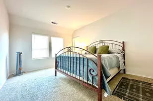 331 N Richland Dr, Lockhart, TX 78644 - Photo 12