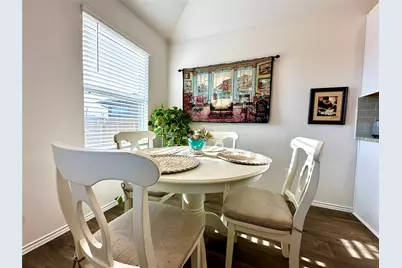 331 N Richland Drive, Lockhart, TX 78644 - Photo 4