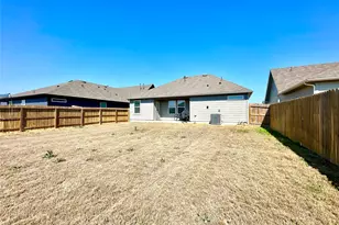 331 N Richland Dr, Lockhart, TX 78644 - Photo 22