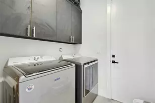 4606 Ledesma Rd, Austin, TX 78721 - Photo 24
