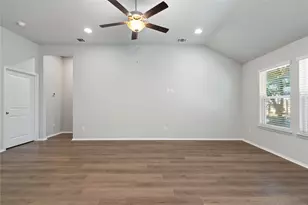 20004 Lee Ln, Lago Vista, TX 78645 - Photo 22