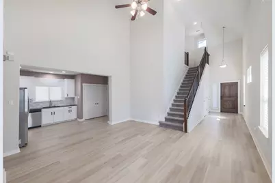 2001 Faro Drive #37, Austin, TX 78741 - Photo 4