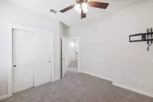 2001 Faro Dr, Austin, TX 78741 - Photo 20