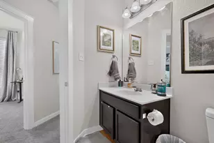 2001 Faro Dr, Austin, TX 78741 - Photo 16