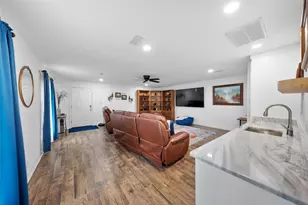 201 Lake Walden Cove, Montgomery, TX 77356 - Photo 18