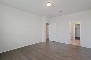 146 Russet Trl, Georgetown, TX 78628 - Photo 16