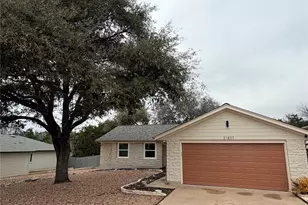 21837 Ticonderoga Ave, Lago Vista, TX 78645 - Photo 2