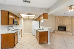 8703 Clearbrook Trail, Austin, TX 78729 - Photo 6