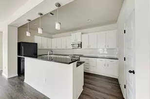 9813 Eloquence Dr, Manor, TX 78653 - Photo 6