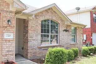 220 Gainer Dr, Hutto, TX 78634 - Photo 1