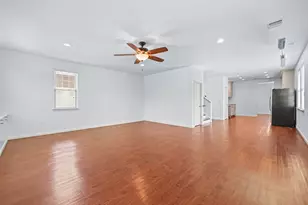 330 Howard Ln, Buda, TX 78610 - Photo 10