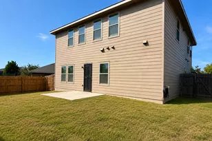 18309 Wind Tree Ln, Elgin, TX 78621 - Photo 28