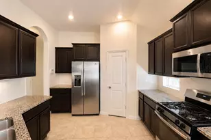 615 Linares Ln, Austin, TX 78748 - Photo 6