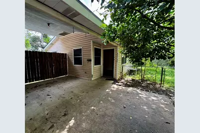 8013 Lazy Lane #B, Austin, TX 78757 - Photo 10