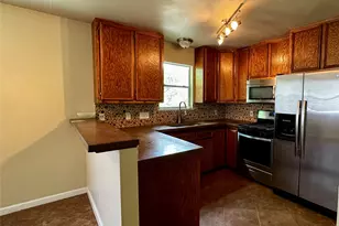 8013 Lazy Ln, Austin, TX 78757 - Photo 6