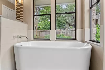 10505 Ronwood Drive, Austin, TX 78750 - Photo 16