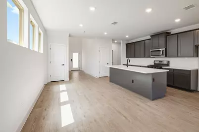 6111 Dumfries Lane, Austin, TX 78744 - Photo 6