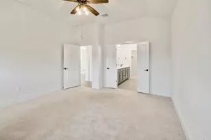 6111 Dumfries Ln, Austin, TX 78744 - Photo 14