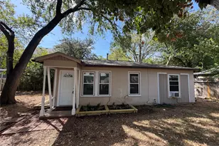 808 E 46th St, Austin, TX 78751 - Photo 2