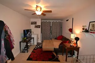 808 E 46th St, Austin, TX 78751 - Photo 16