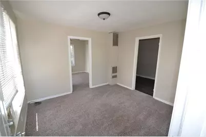 808 E 46th Street #B, Austin, TX 78751 - Photo 4