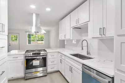 7707 Whitsun Drive, Austin, TX 78749 - Photo 14