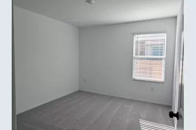 107 Imola Street, Hutto, TX 78634 - Photo 16