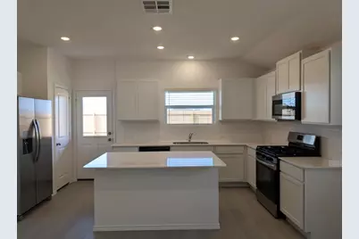 107 Imola Street, Hutto, TX 78634 - Photo 6
