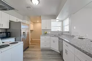 10826 Lynbrook Dr Dr, Houston, TX 77042 - Photo 18
