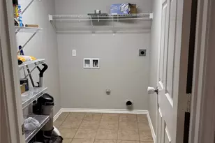 328 Altamont St, Hutto, TX 78634 - Photo 14