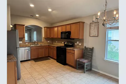 328 Altamont Street, Hutto, TX 78634 - Photo 4