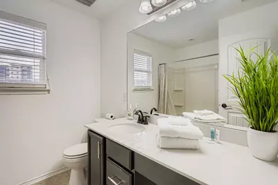 7020 Ondantra Bend, Austin, TX 78744 - Photo 22