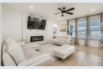 7020 Ondantra Bend, Austin, TX 78744 - Photo 6
