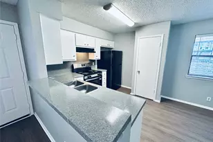 5500 Rose Hill Cir, Austin, TX 78745 - Photo 1