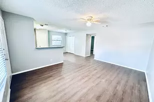 5500 Rose Hill Cir, Austin, TX 78745 - Photo 10