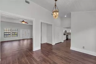 303 S Franklin St, La Grange, TX 78945 - Photo 12