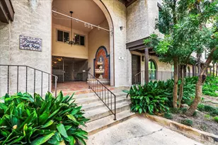 505 W 7th St, Austin, TX 78701 - Photo 20