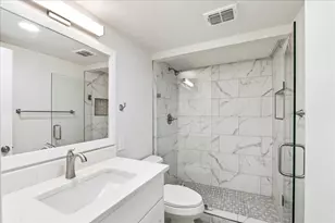 505 W 7th St, Austin, TX 78701 - Photo 16