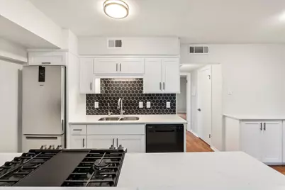 505 W 7th Street #313, Austin, TX 78701 - Photo 10