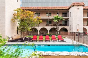 505 W 7th St, Austin, TX 78701 - Photo 22