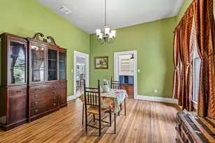 601 Garwood St, Smithville, TX 78957 - Photo 8