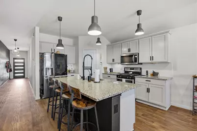 1425 London Way, Lockhart, TX 78644 - Photo 4