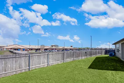 1425 London Way, Lockhart, TX 78644 - Photo 36