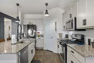 1425 London Wy, Lockhart, TX 78644 - Photo 6