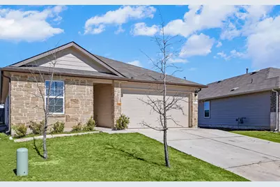 1425 London Way, Lockhart, TX 78644 - Photo 2