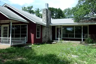 702 Cottonwood Creek Rd, Dripping Springs, TX 78620 - Photo 1
